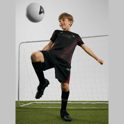 4F Kraťasy fotbalové chlapecké 4F JUNIOR | Robert Lewandowski - černé 122/128 (6-8 let)