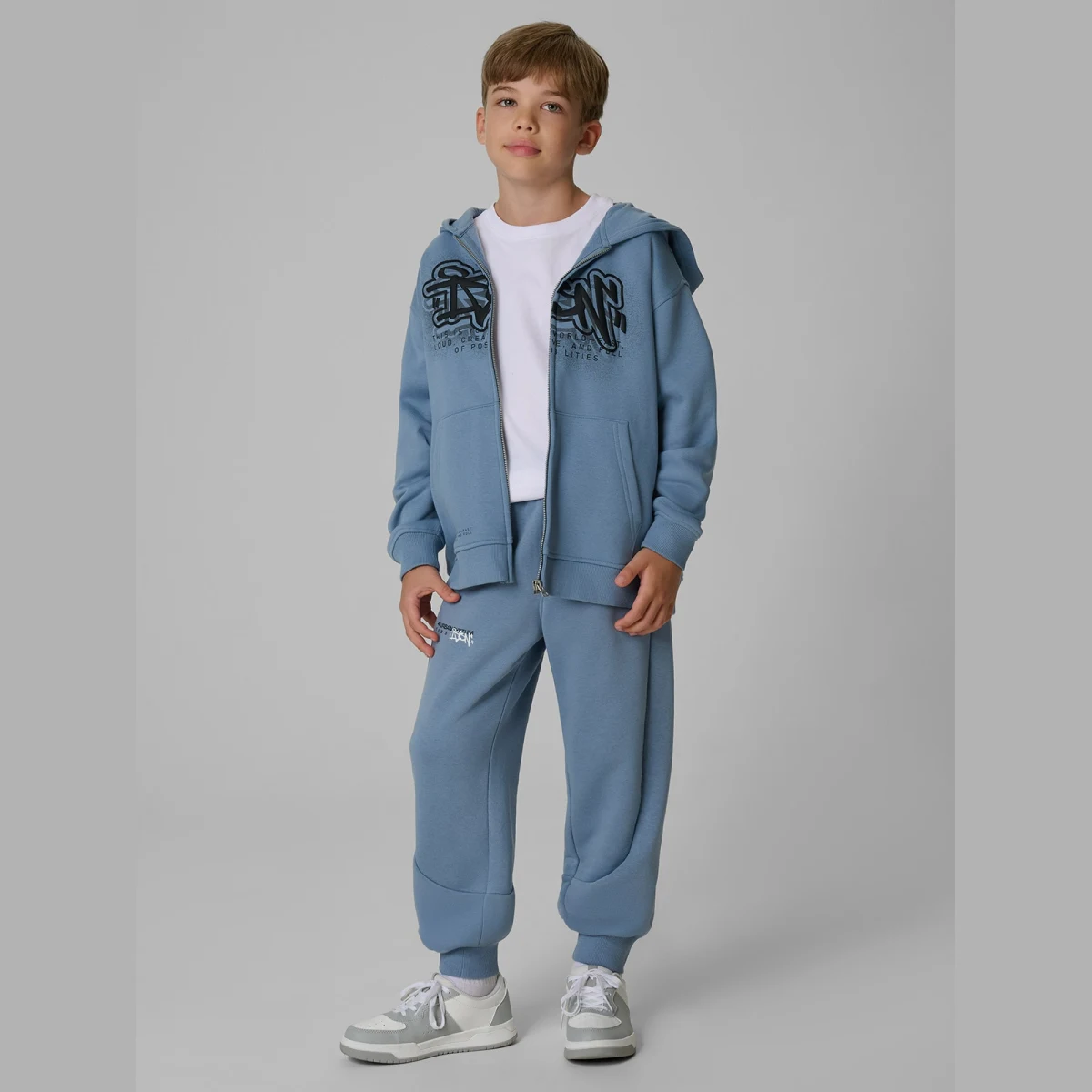 4F Mikina tepláková loose s kapucí chlapecká - denim 122/128 (6-8 let) · záber 2