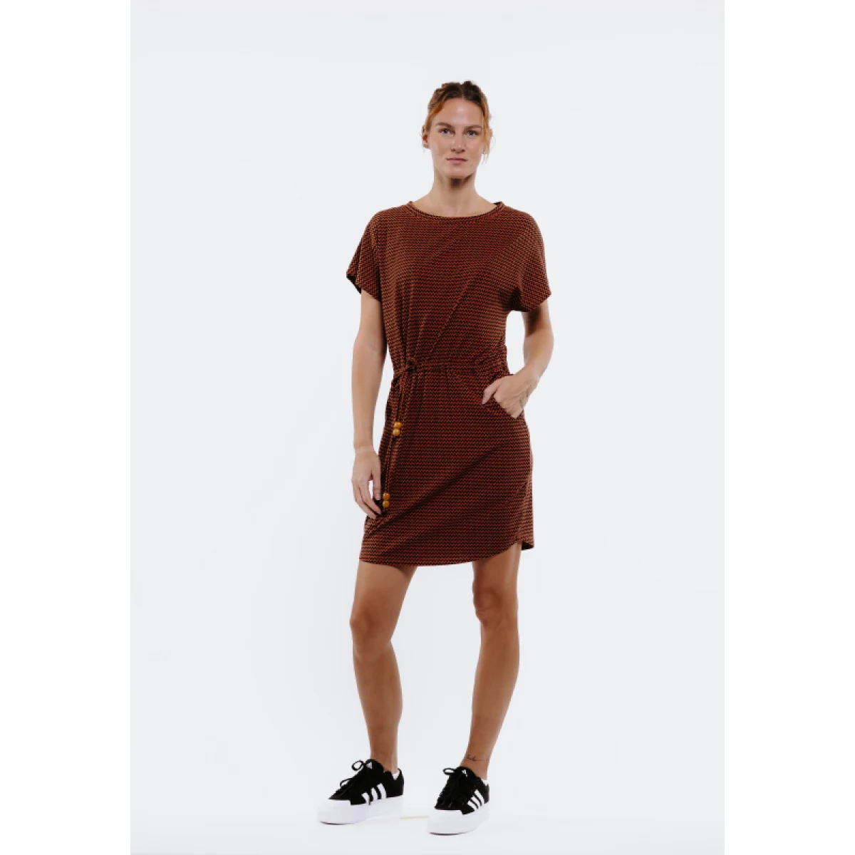 Dámské šaty AUTHORITY D-DORIEN W terracotta · záber 2