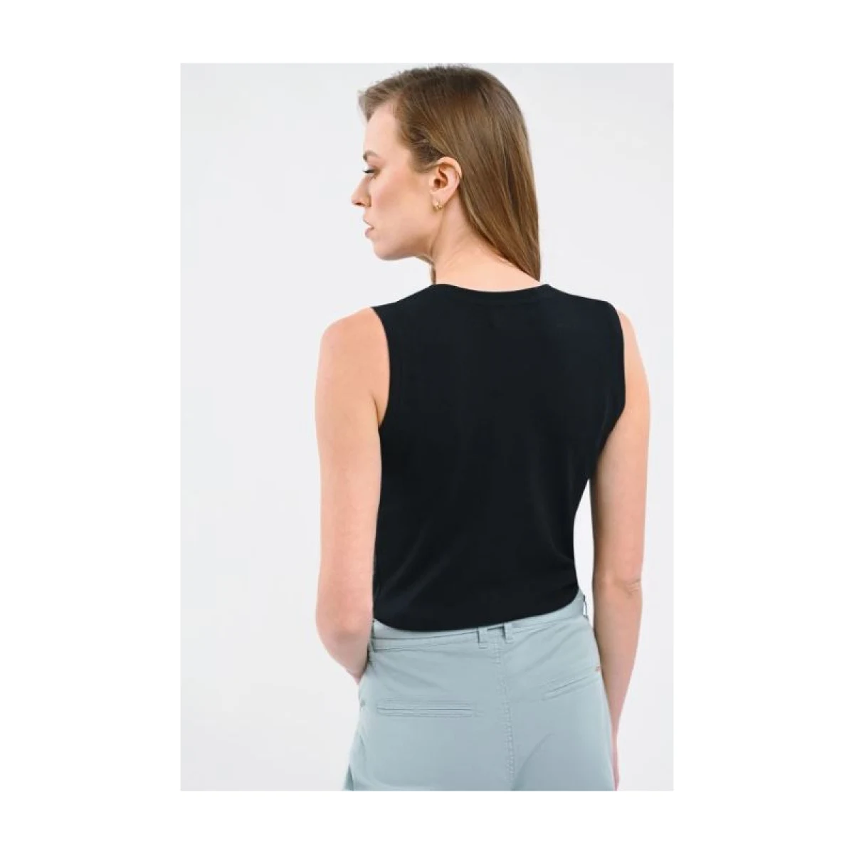 Dámské tílko VOLCANO DEMI-700-BLACK · záber 2