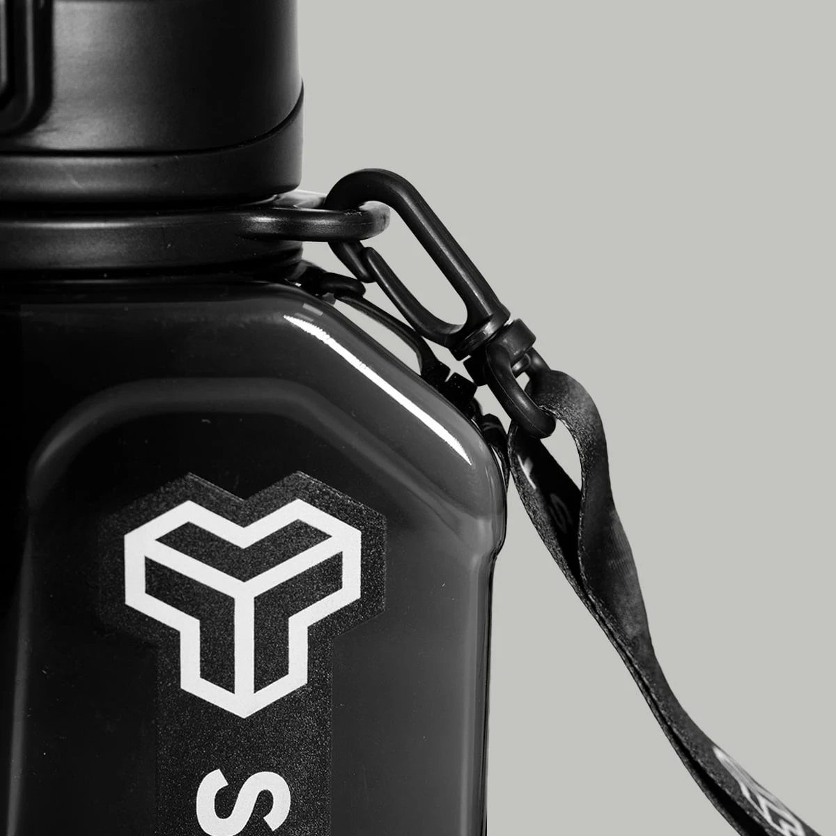 STRIX Lunar Hydrator 1500 ml Black · záber 4
