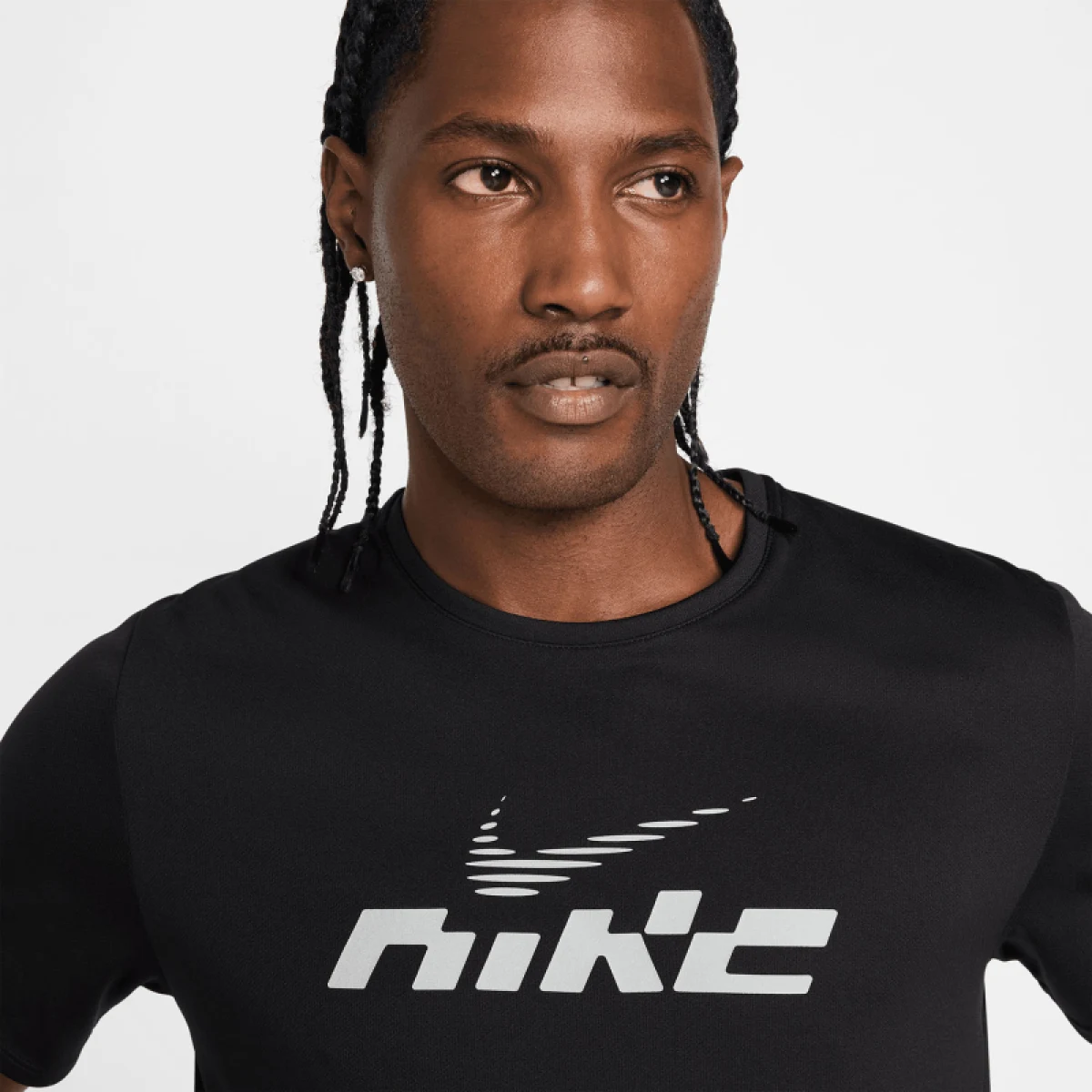 Pánské běžecké tričko s krátkým rukávem NIKE M NK DF UV MILER FLASH SS-010-Black · záber 5