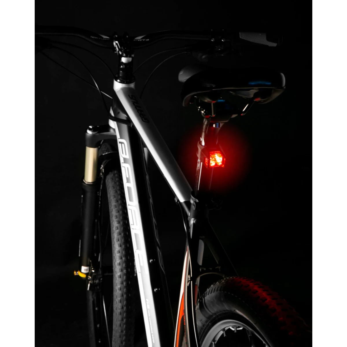 Světlo na kolo FORCE F CAGE front - rear · záber 6