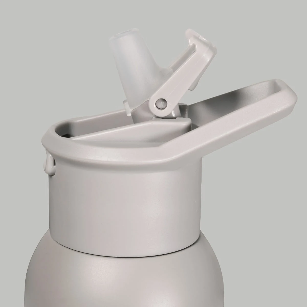 STRIX ALPHA Bottle Stone 580 ml · záber 5