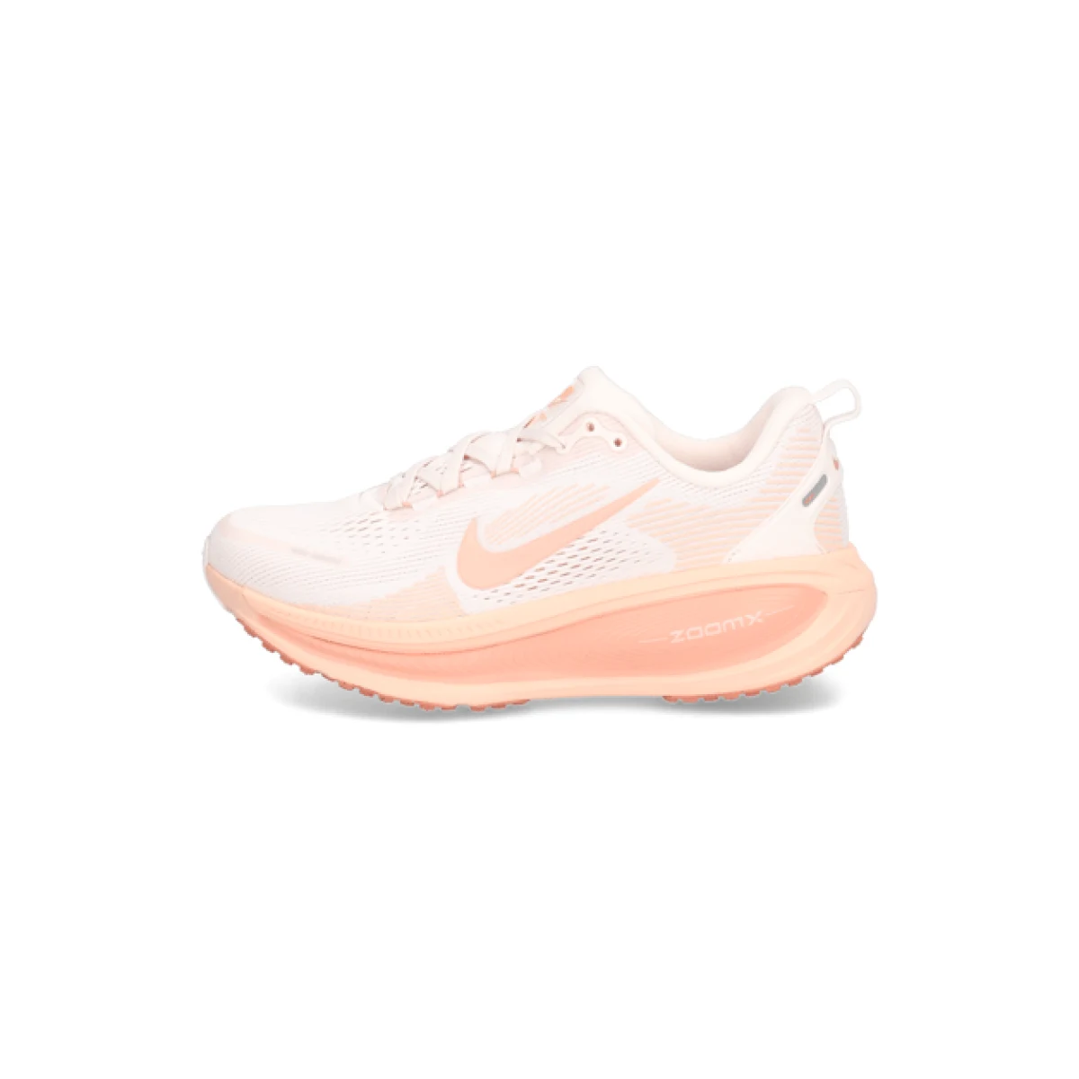 W NIKE VOMERO 18 · záber 5