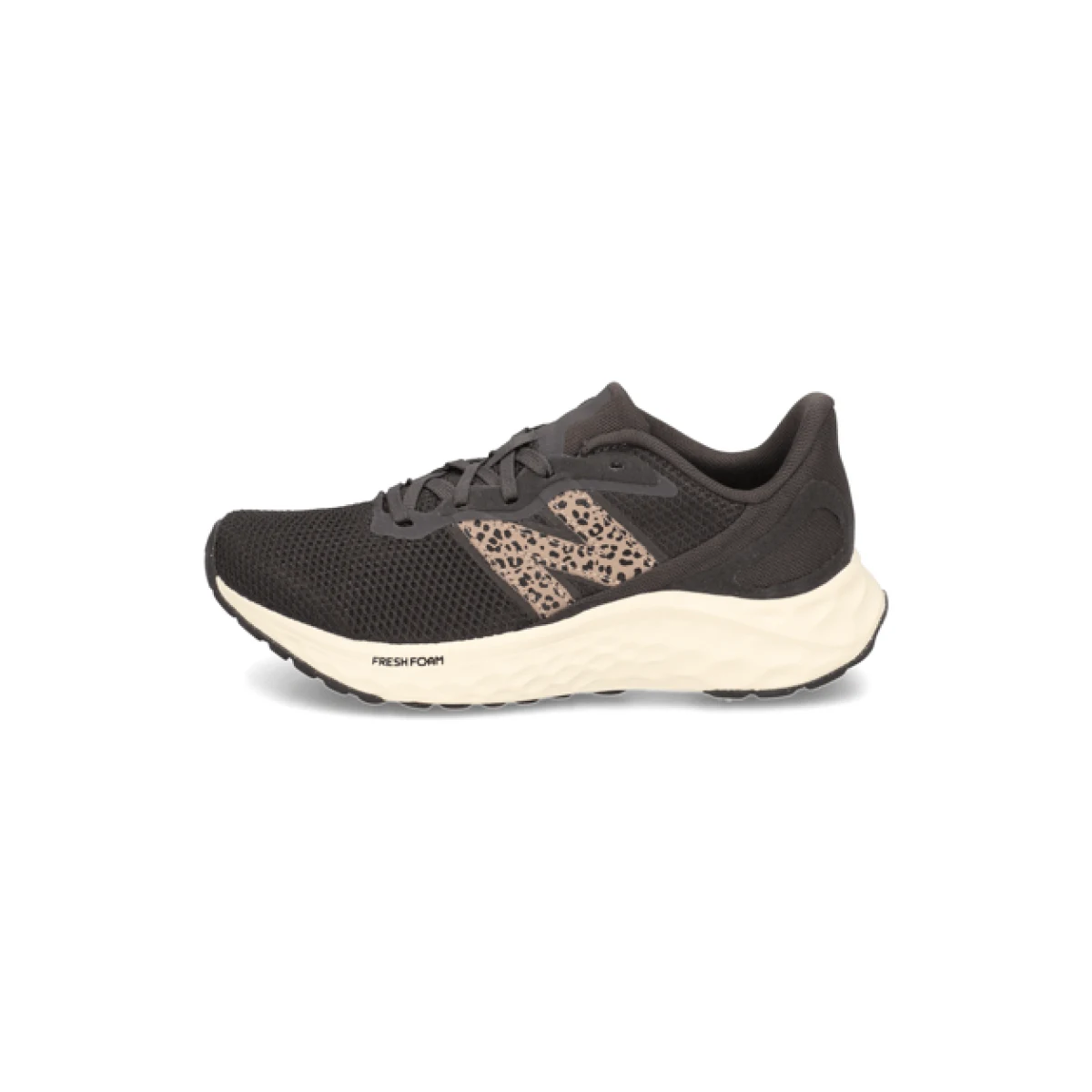 Fresh Foam Arishi v4 - Velikost: 7,5 | Barva: biela | Pohlavie: Damska | Vek: Dospělí · záber 5