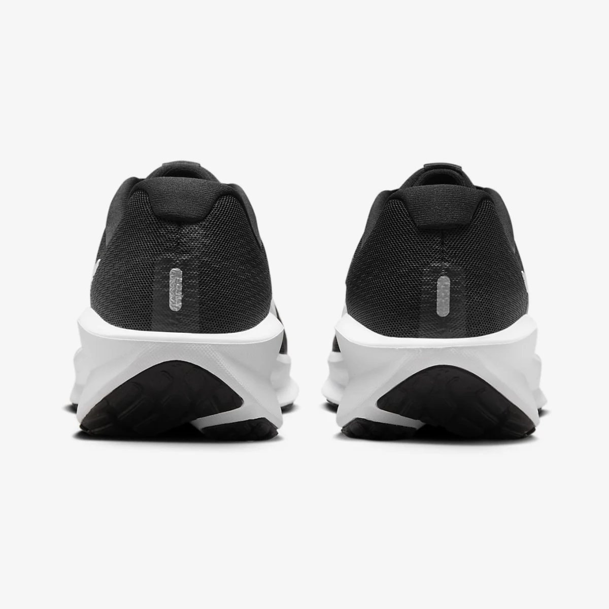 Nike Downshifter 13 M · záber 4