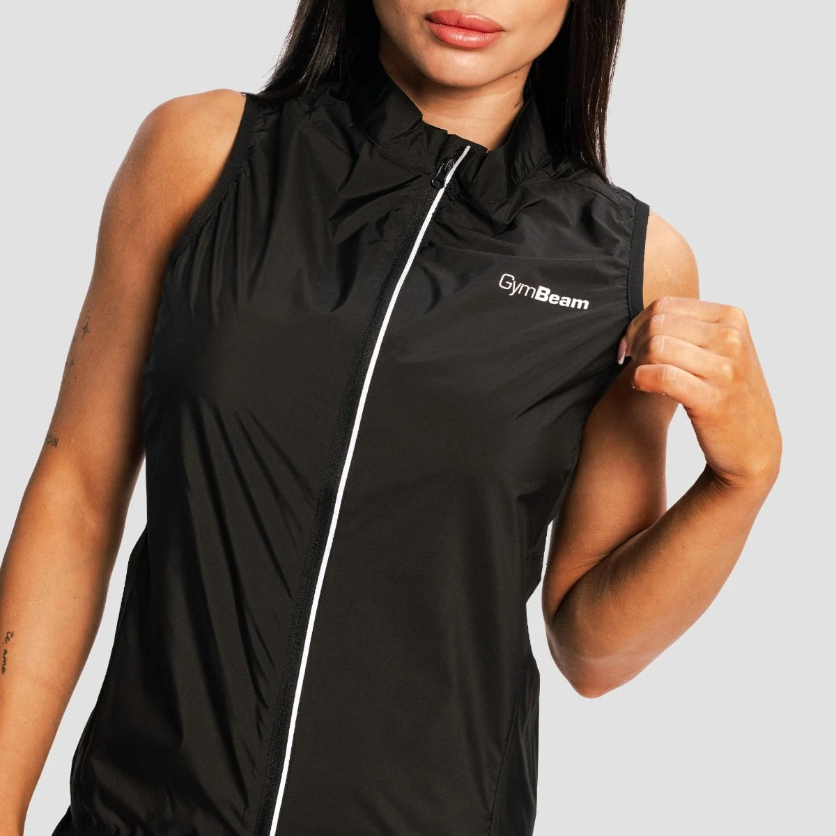 GymBeam Dámská bežecká vesta Pulse X Black - Velikost: XS | Barva: čierna | Pohlavie: Dámské | Hmotnost: 0,076 kg | Balení: 53 · záber 2