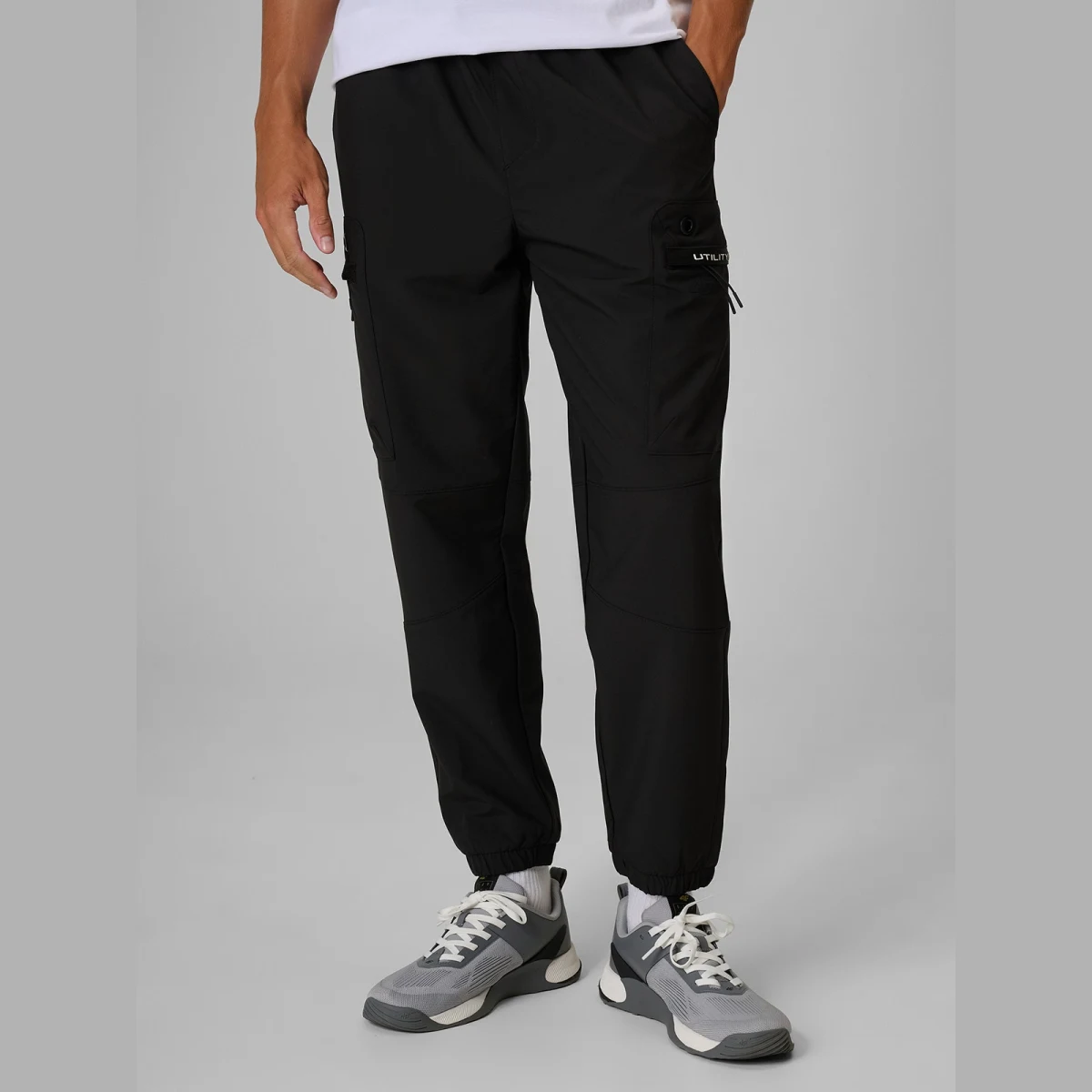 4F Kalhoty casual cargo pánské - černé XXL · záber 2