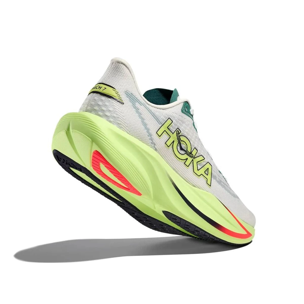 Hoka Mach 7 M · záber 3