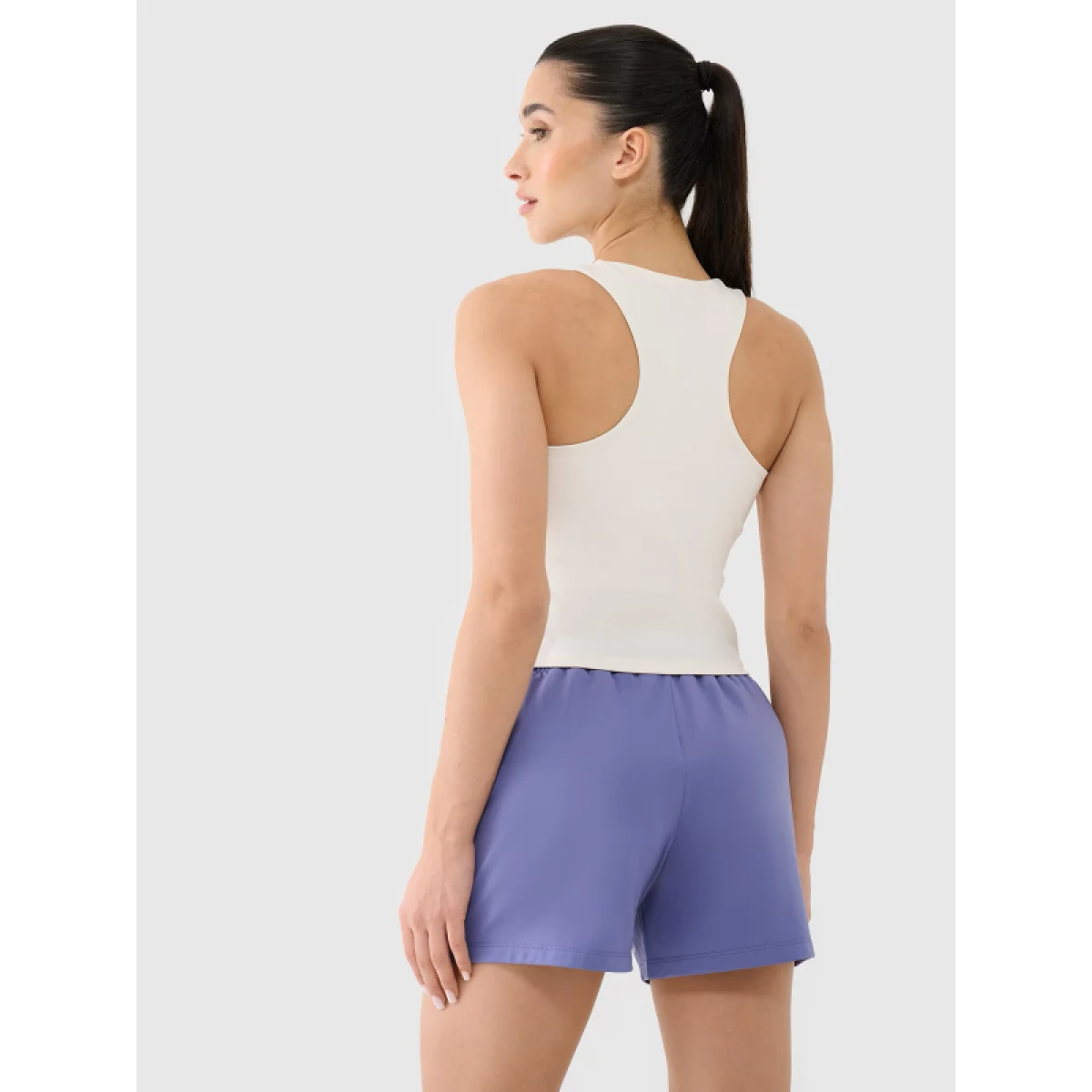Dámské tréninkové tílko 4F SLEEVELESS FNK F430-11S-OFF WHITE · záber 3