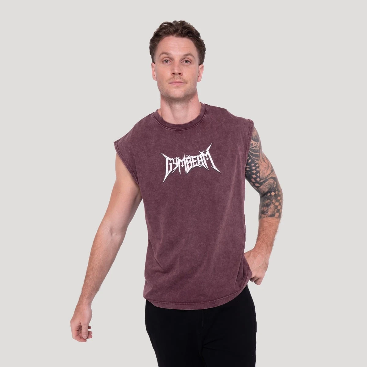 GymBeam Tílko Spike Burgundy - Velikost: S | Barva: červená | Hmotnost: 0,195 kg | Balení: 100 · záber 3