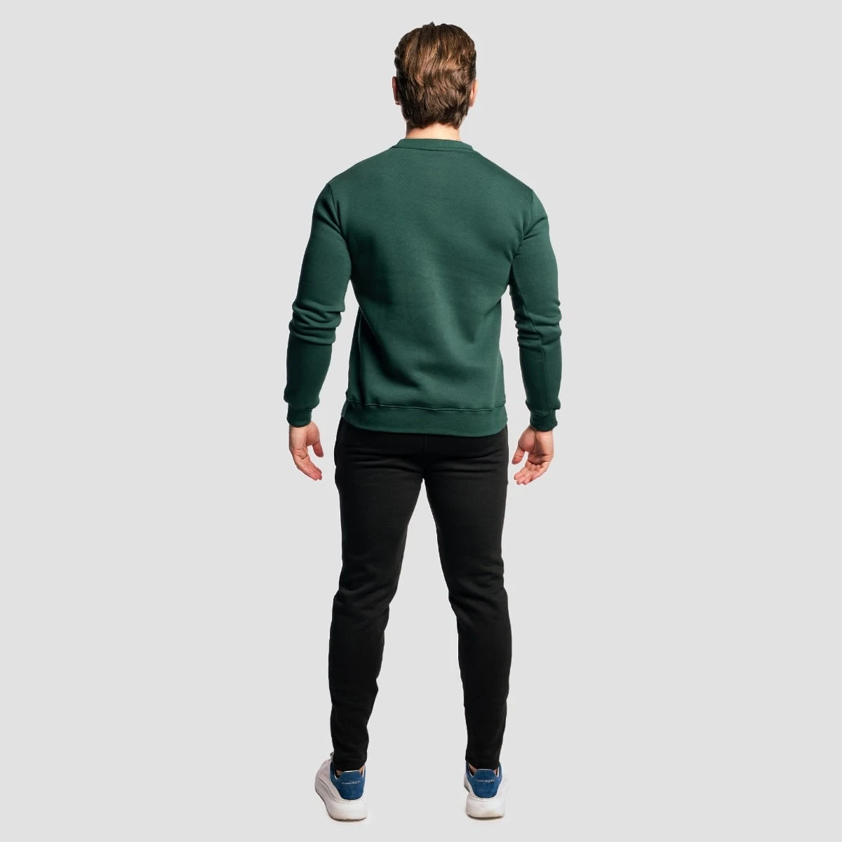 GymBeam Mikina Basic Jumper Pine - Velikost: S | Barva: zelená | Hmotnost: 0,382 kg | Balení: 25 · záber 5