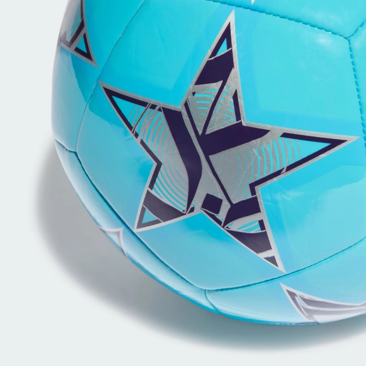 Fotbalový míč ADIDAS UCL CLB-IA0948-bright cyan silver met. · záber 4