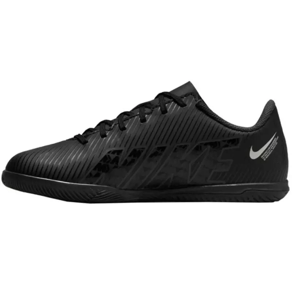 Nike Mercurial Vapor 15 Club IC GS - Velikost: 36 · záber 2