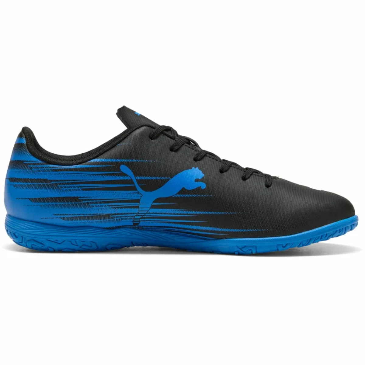 Puma Attacanto II · záber 2