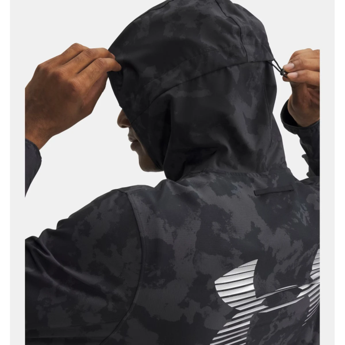 Pánská běžecká bunda UNDER ARMOUR UA Velociti Pro Storm Jacket - Velikost: 2400 · záber 4