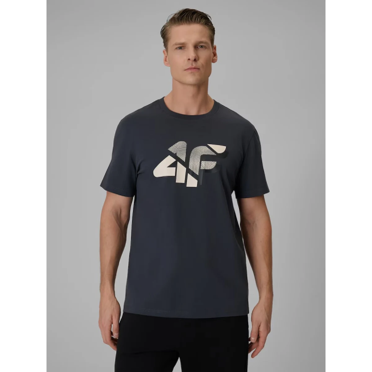 Pánské tričko s krátkým rukávem 4F TSHIRT M2667-22S-ANTHRACITE · záber 2