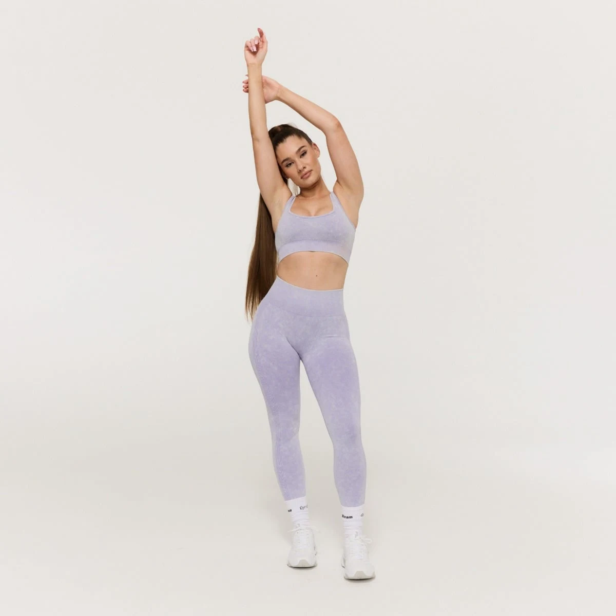 GymBeam Dámské bezešvé legíny Lift Violet - Velikost: S | Barva: fialová | Pohlavie: Dámské | Hmotnost: 0,2 kg | Balení: 70 · záber 5