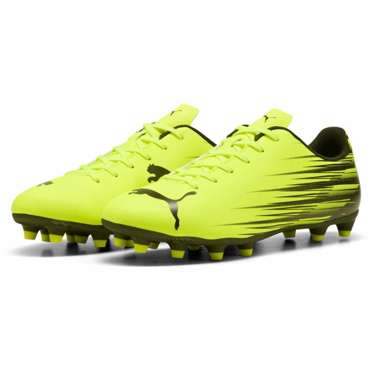 Puma Attacanto II FG/AG M · záber 2