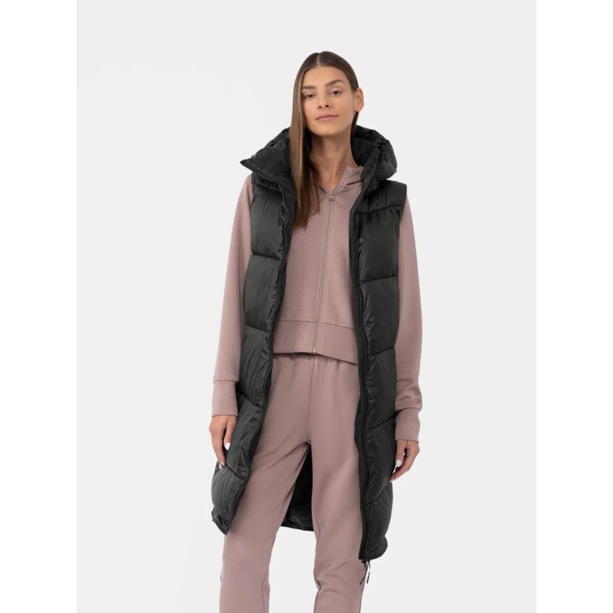 Dámská vesta 4F VEST-AW23TVESF074-20S-DEEP BLACK · záber 3
