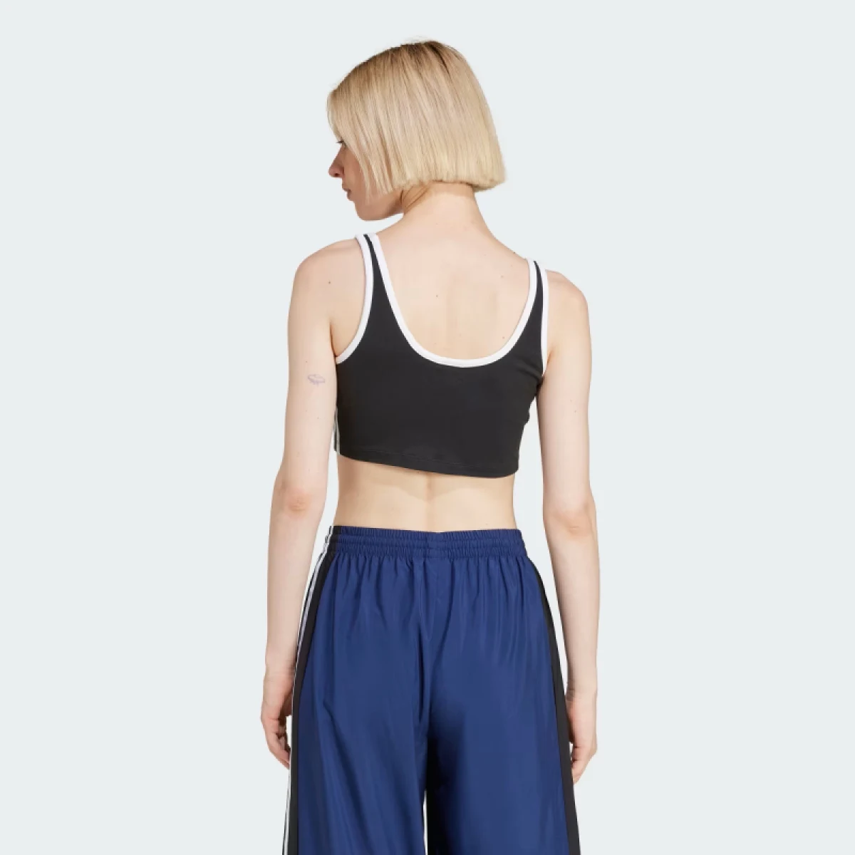 Dámské tílko ADIDAS ORIGINALS 3S BRA TOP-BLACK WHITE · záber 3