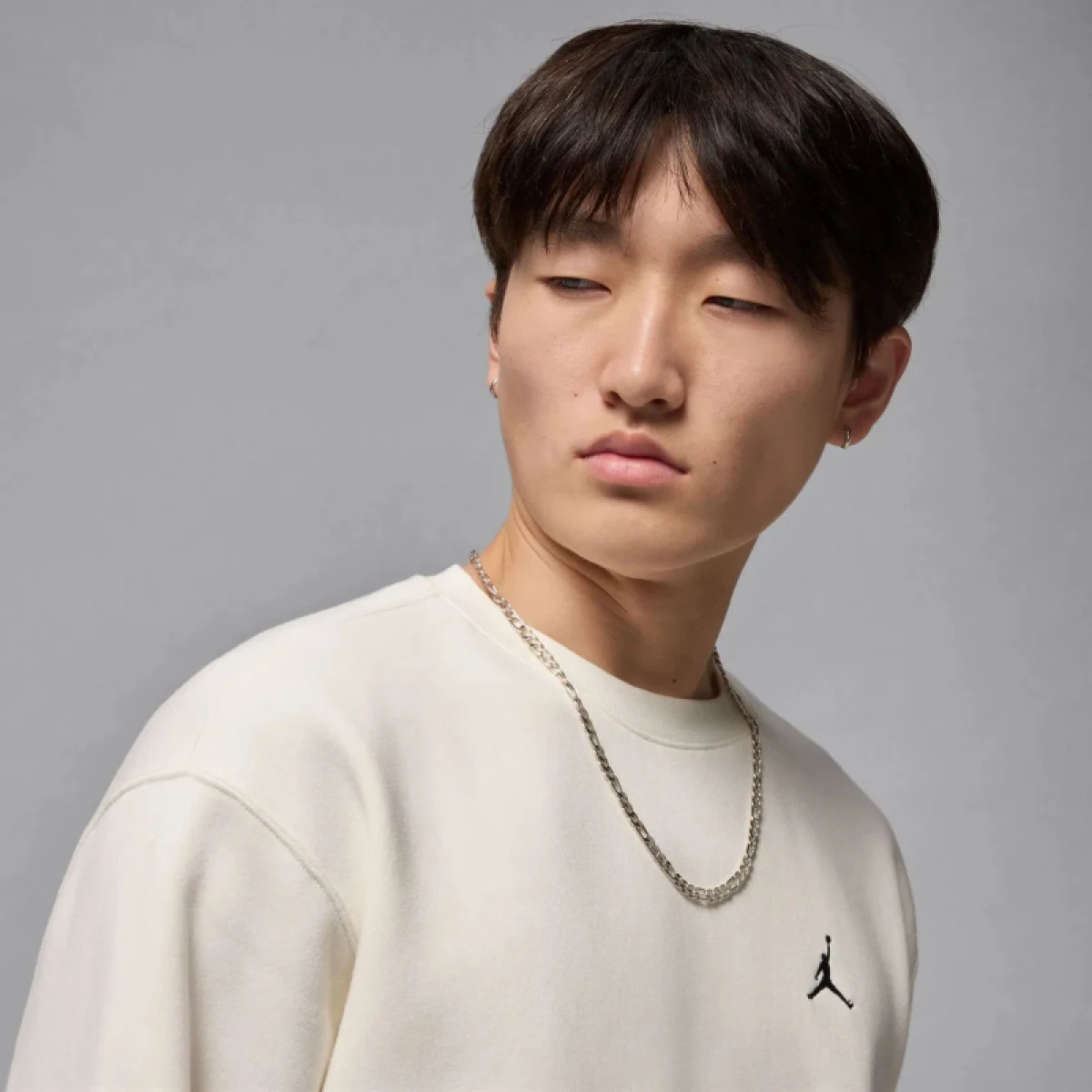 Pánská fleece mikina NIKE JORDAN BRK FLC CREW 133 SAIL · záber 2
