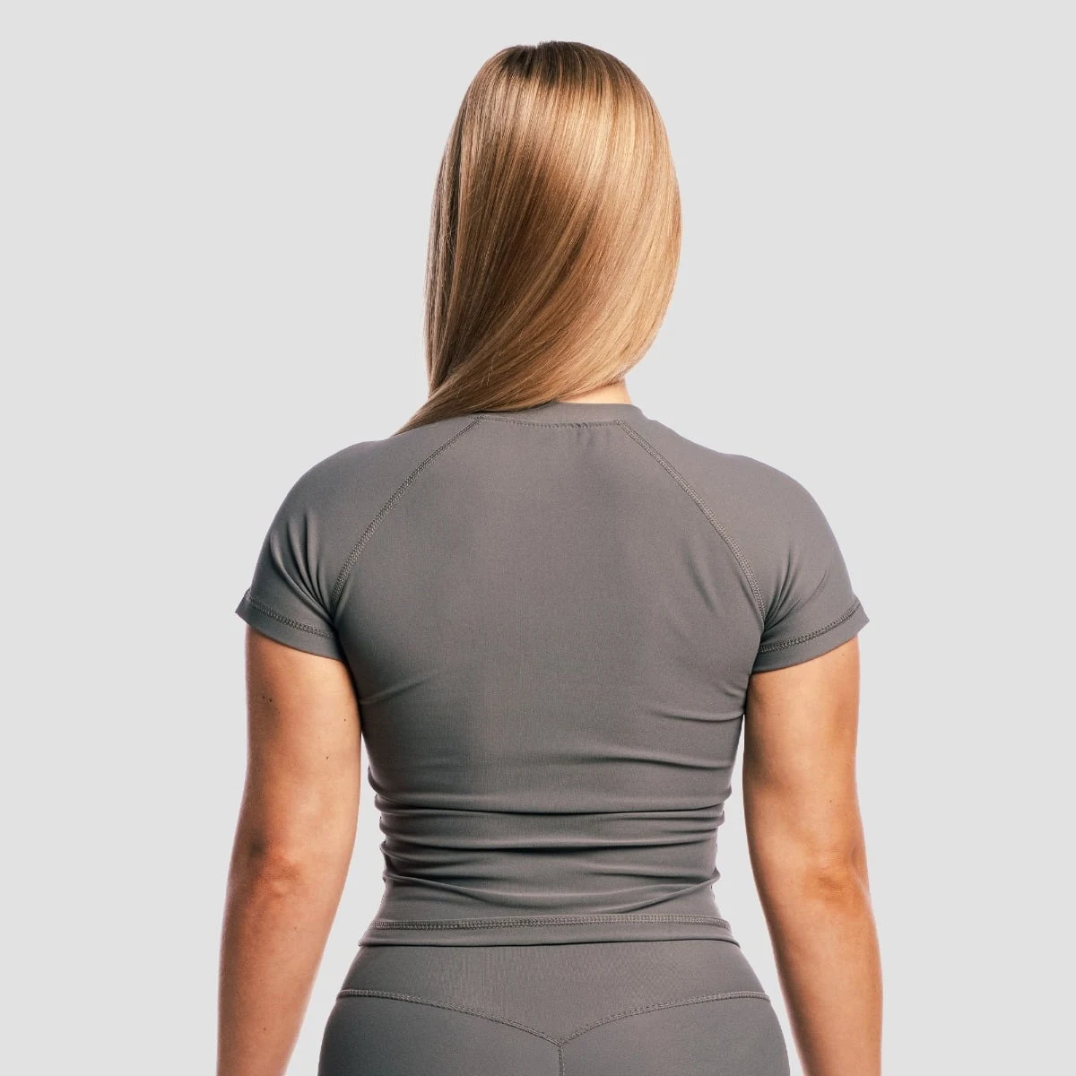 GymBeam Women‘s Core Top Carbon - Velikost: XS | Barva: sivá | Pohlavie: Dámské | Hmotnost: 0,122 kg · záber 3