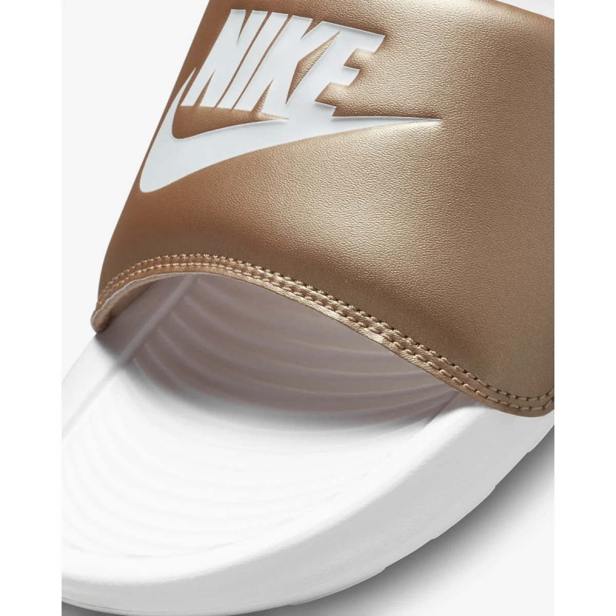 Dámské pantofle (plážová obuv) NIKE Victori One red bronze white white · záber 4