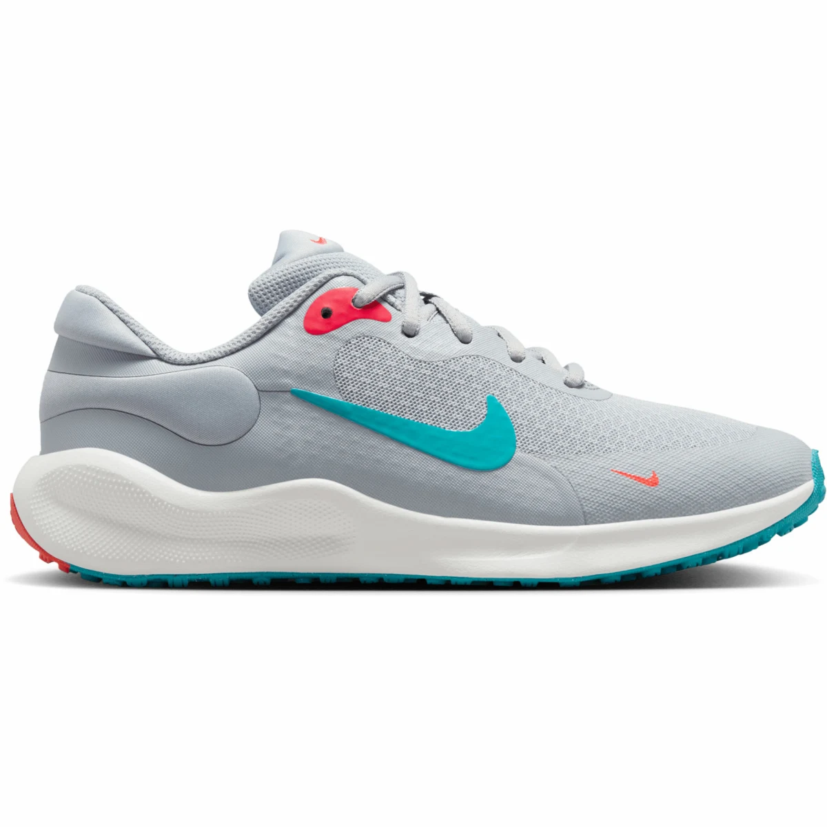 Nike Revolution 7 (GS) · záber 1
