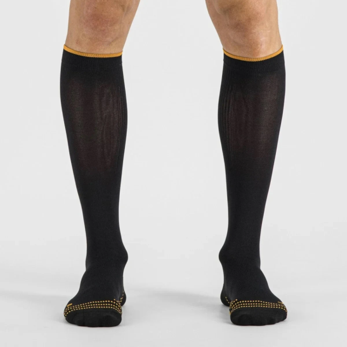Cyklistické ponožky SPORTFUL Recovery socks, black orange sdr · záber 2