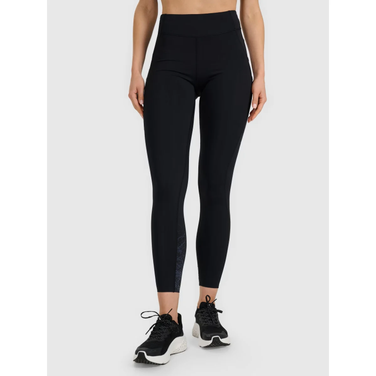 Dámské běžecké zateplené legíny 4F TIGHTS FNK F357-WAW25TFTIF357-20S-DEEP BLACK · záber 2