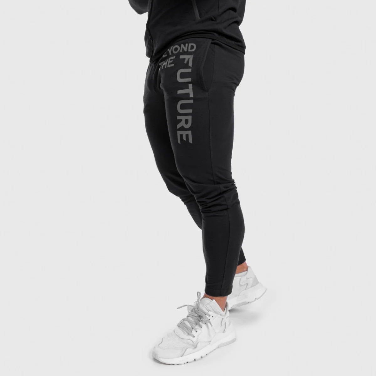 Pánská sportovní SlimFit souprava Iron Aesthetics Beyond the Future, černá · záber 11