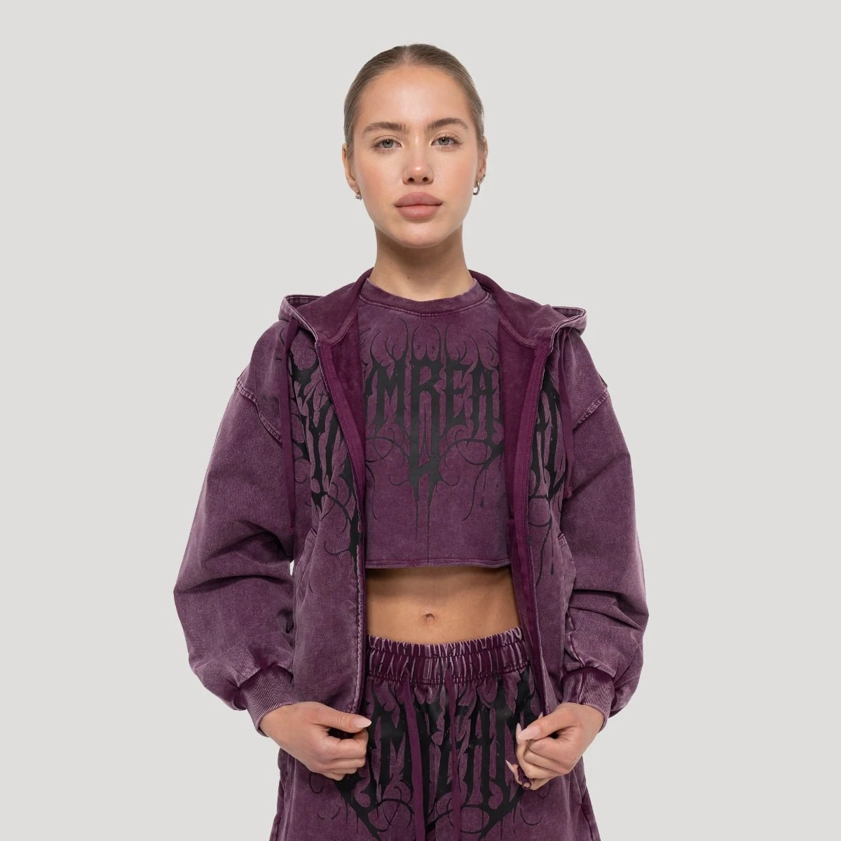 GymBeam Dámská mikina Abyss Raisin - Velikost: XS | Barva: fialová | Pohlavie: Dámské | Hmotnost: 0,64 kg | Balení: 32 · záber 5