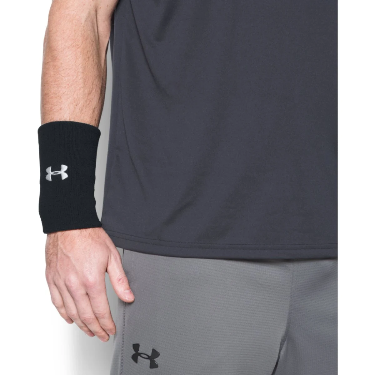 Potítka UNDER ARMOUR Performance Wristband-BLK · záber 4