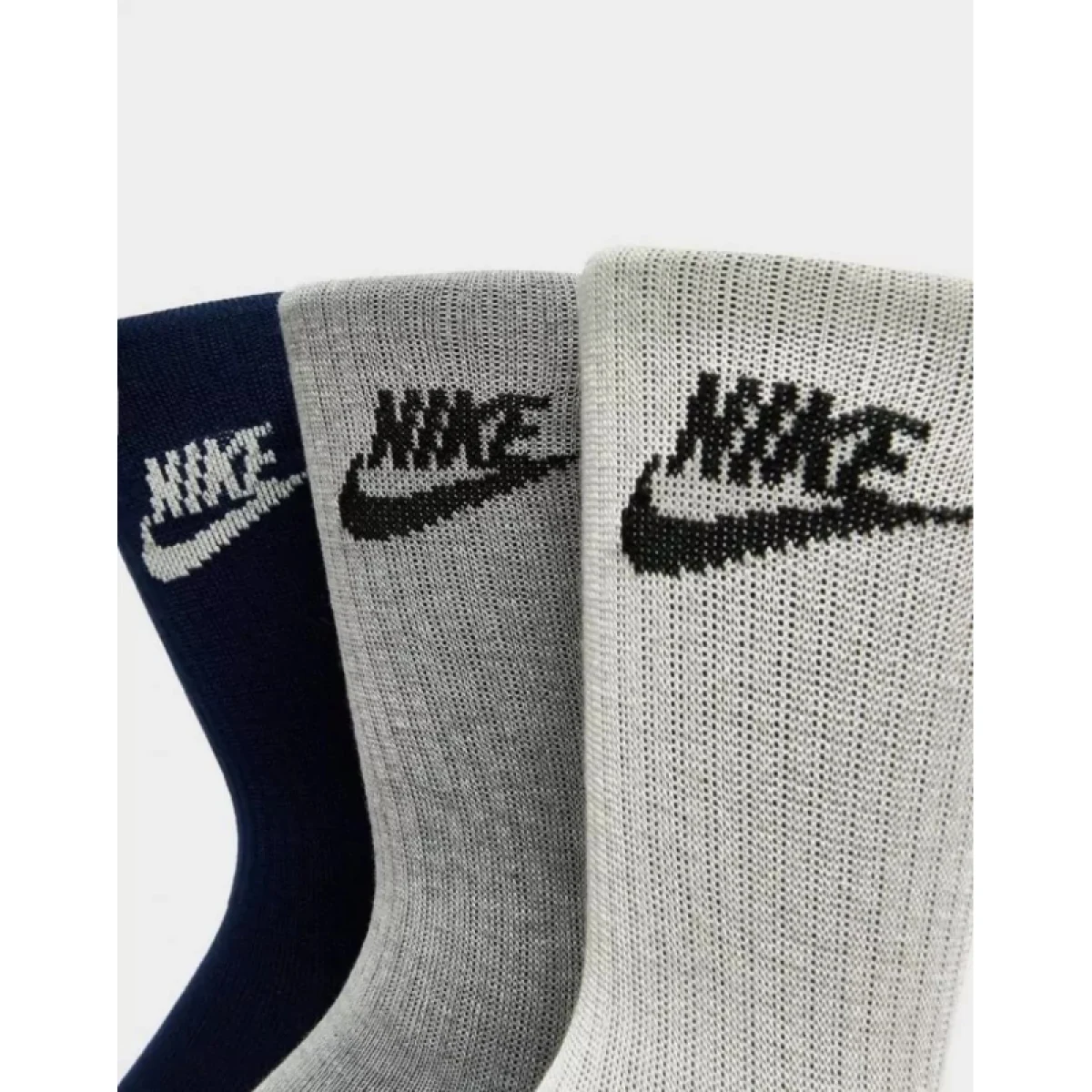 Ponožky NIKE 3 PACK - SPORTSWEAR EVERYDAY ESS · záber 2
