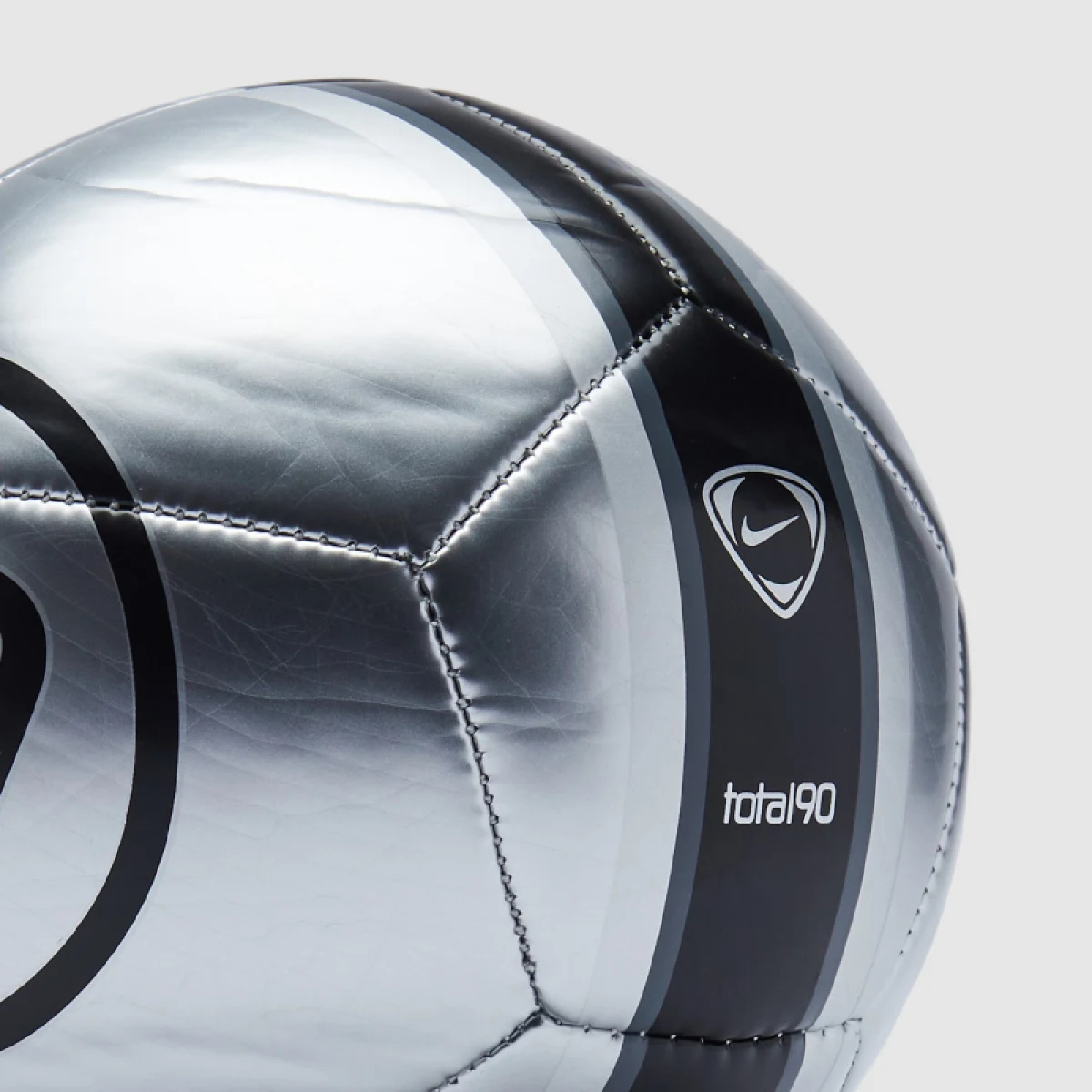 Fotbalový míč NIKE SKILLS T90 FA25 · záber 7