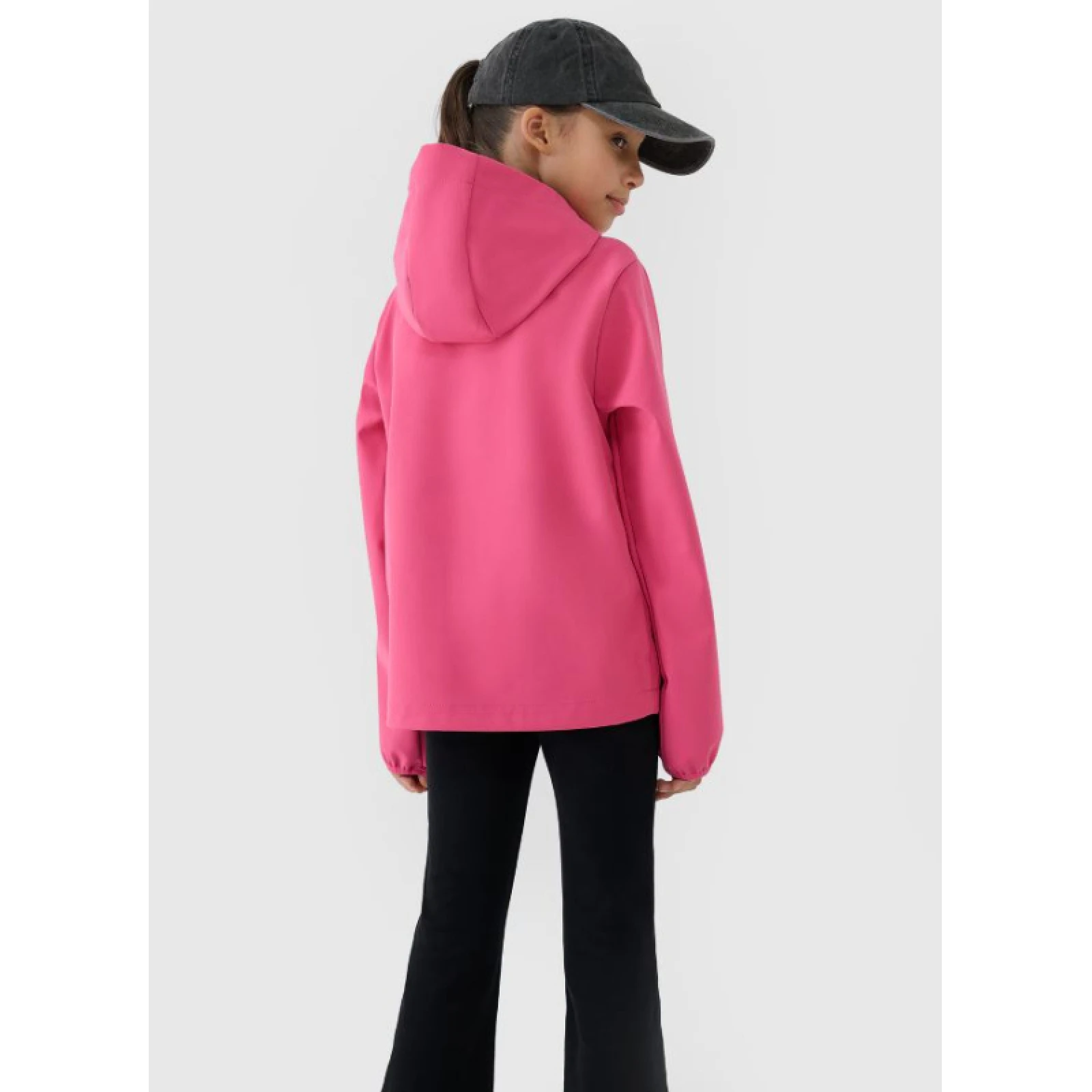 Dívčí tréninková softshellová bunda s kapucí 4F JUNIOR SOFTSHELL JACKET-JWSS25TSOFF305-54S-PINK · záber 4