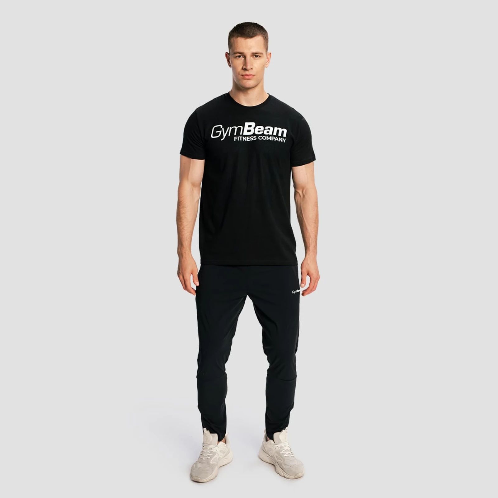 GymBeam Tričko Fitness Black - Velikost: M | Barva: čierna | Hmotnost: 0,16 kg · záber 5
