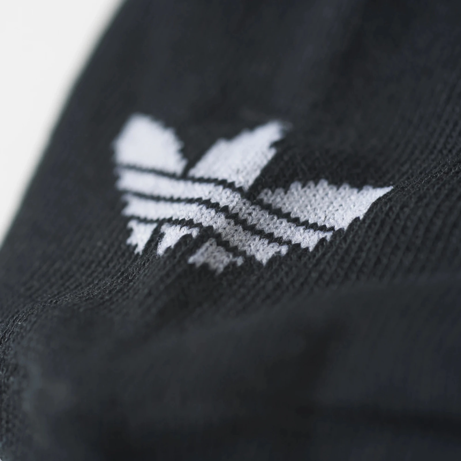 Ponožky ADIDAS ORIGINALS 3 PACK-TREFOIL LINER-S20274-BLACK BLACK WHITE · záber 3