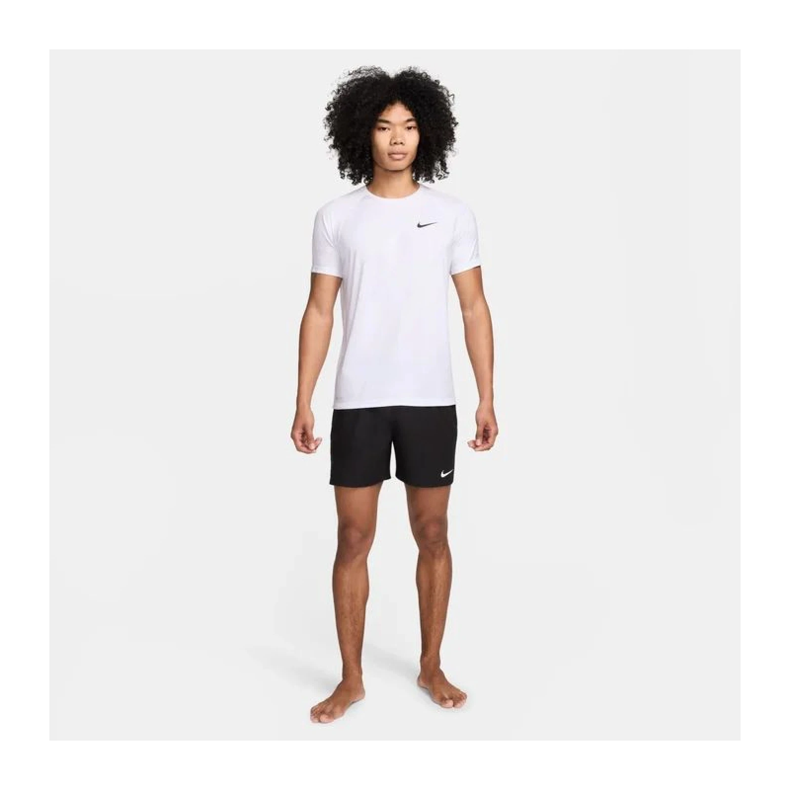 Pánské tréninkové tričko s krátkým rukávem NIKE SWIM ESSENTIAL WHITE-WHITE · záber 4
