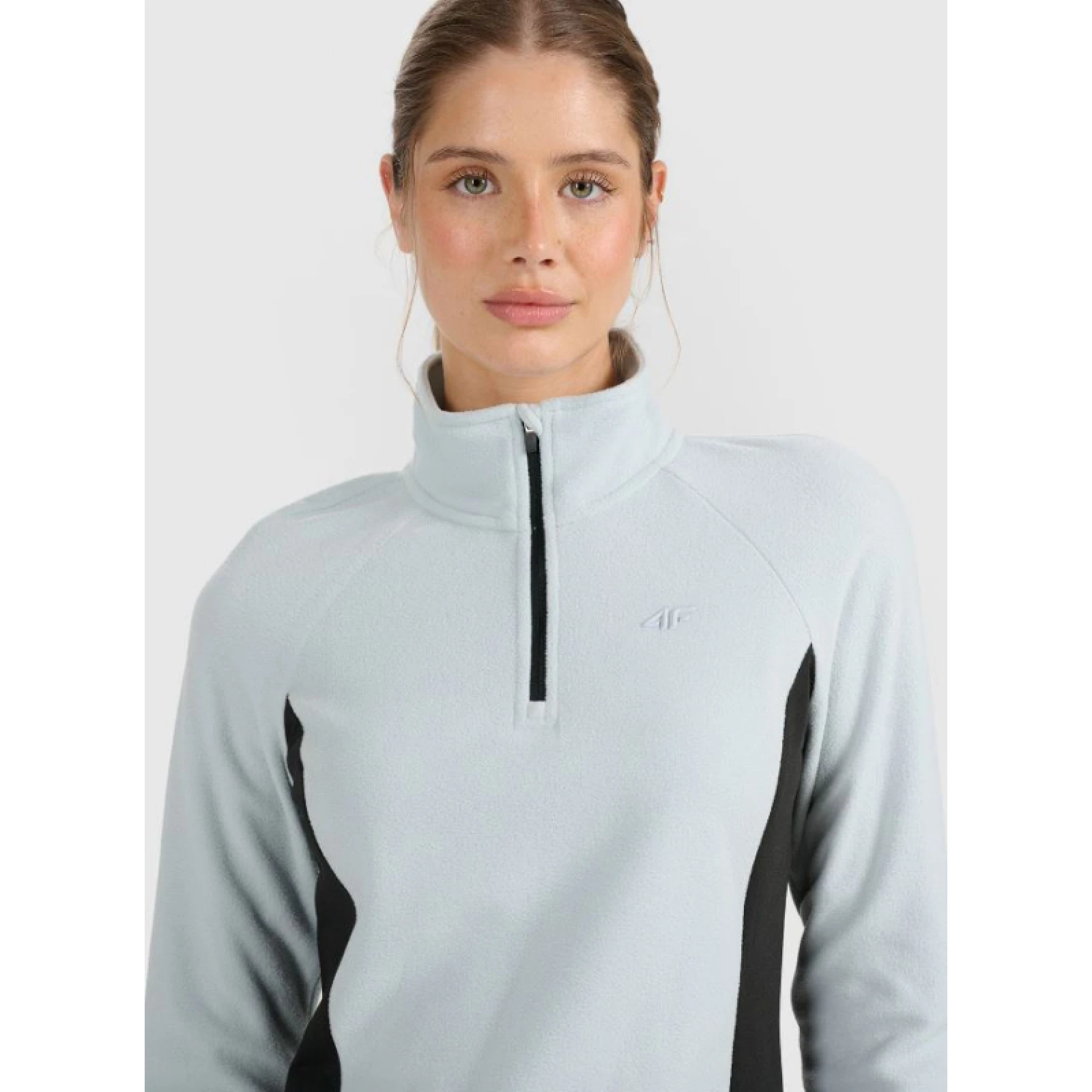 Dámská lyžařská fleece mikina 4F FLEECE UNDERWEAR F064-WAW25UFLEF064-34S-LIGHT BLUE · záber 2