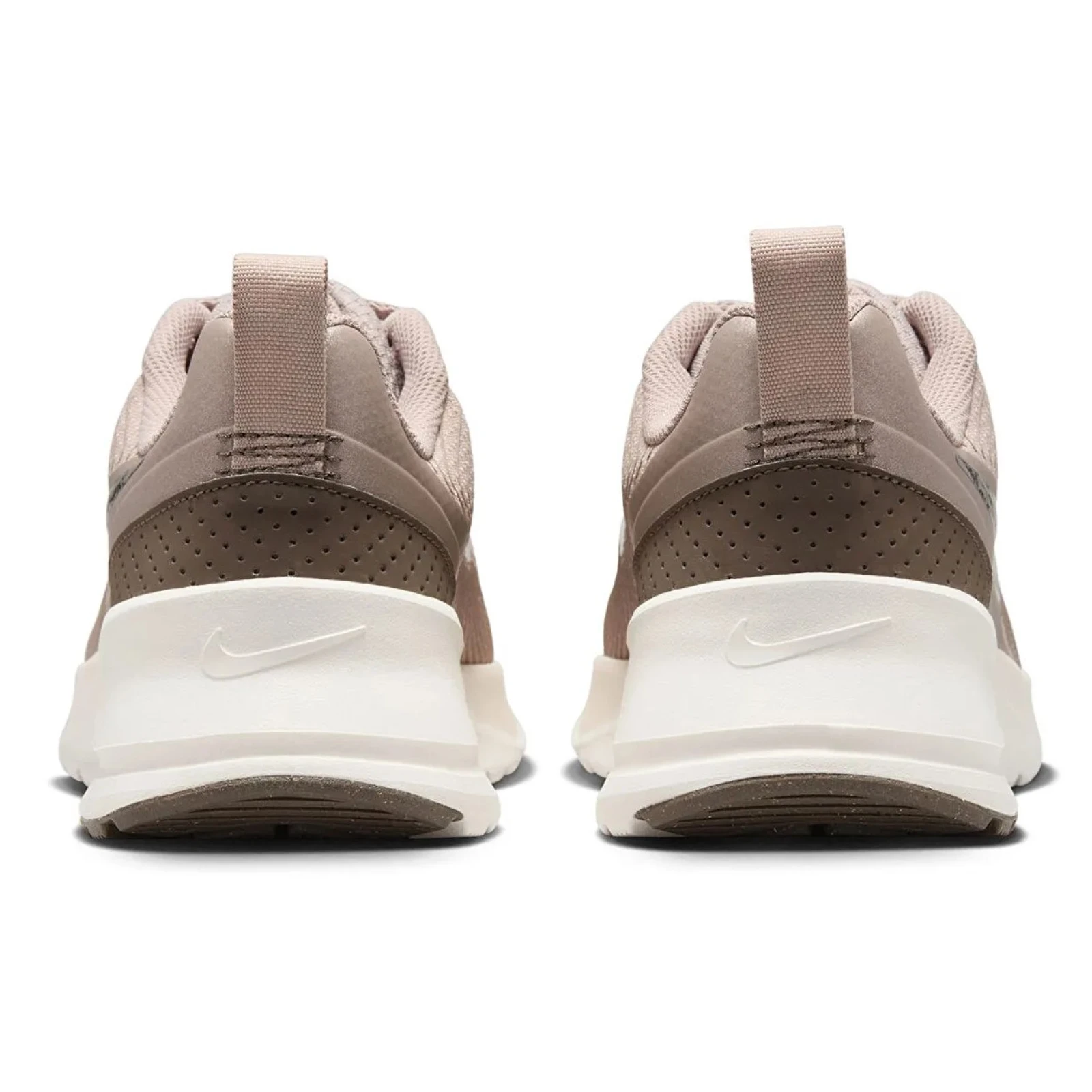 Nike air max nuaxis w Velikost: 42,5 EUR · záber 5