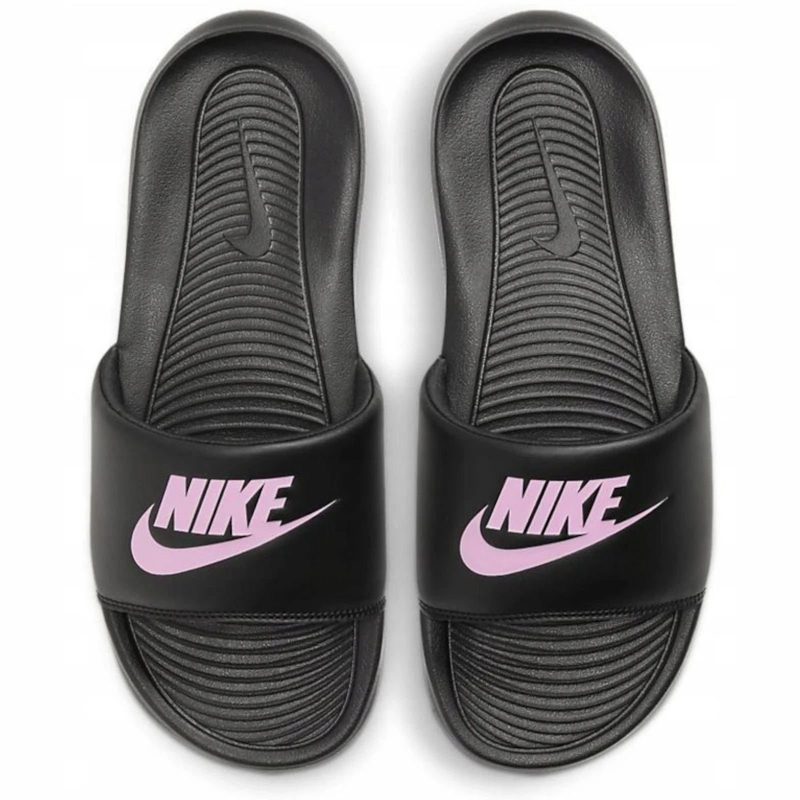 Nike Victori One Slide W Velikost: 40,5 EUR · záber 1
