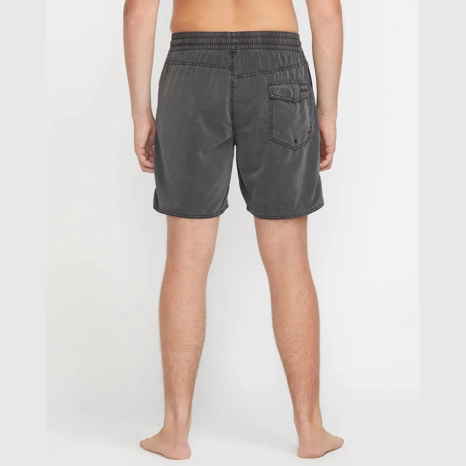Volcom Center Trunk 17 · záber 2