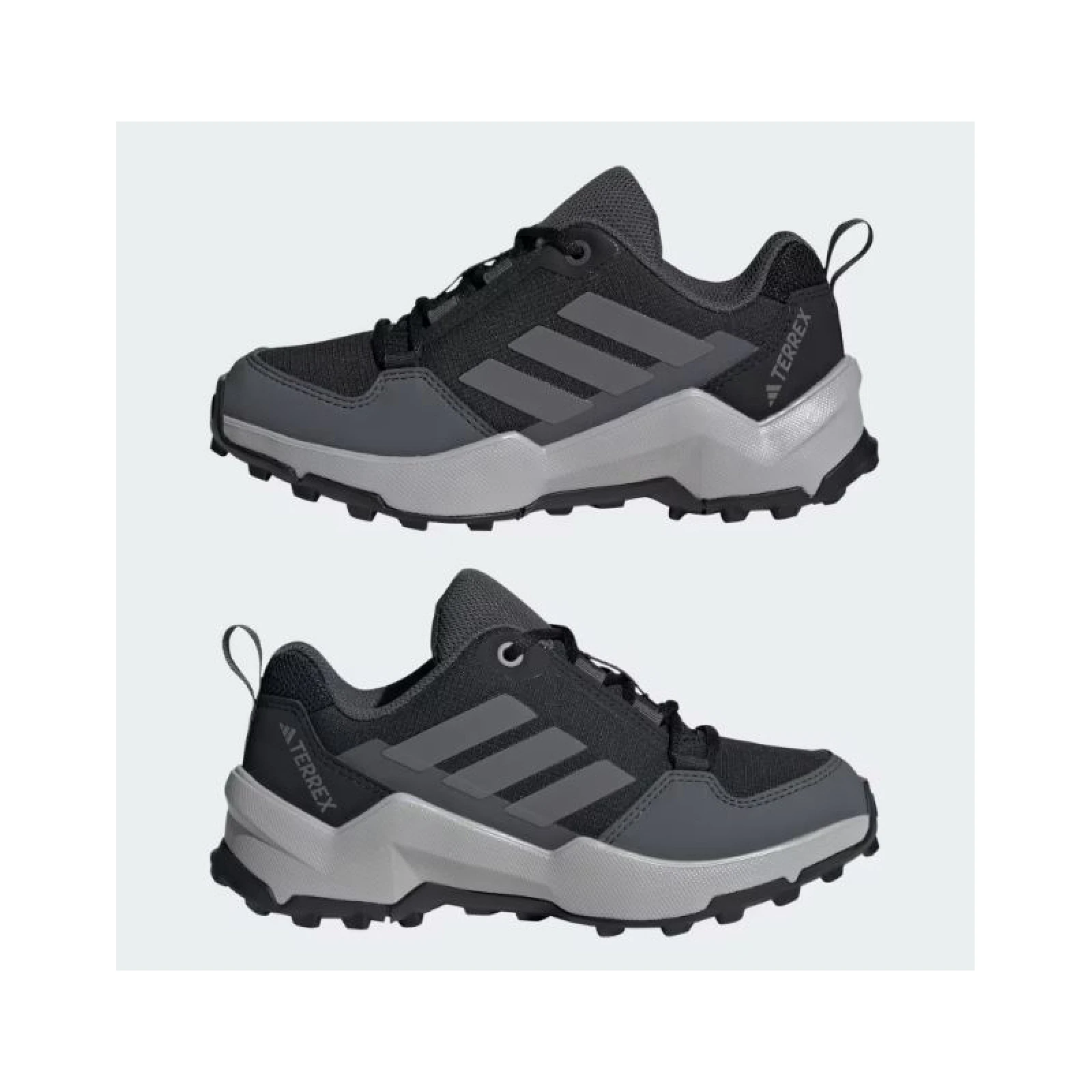 Juniorská nízká turistická obuv ADIDAS Terrex AX4R Jr core black grey four grey six · záber 5