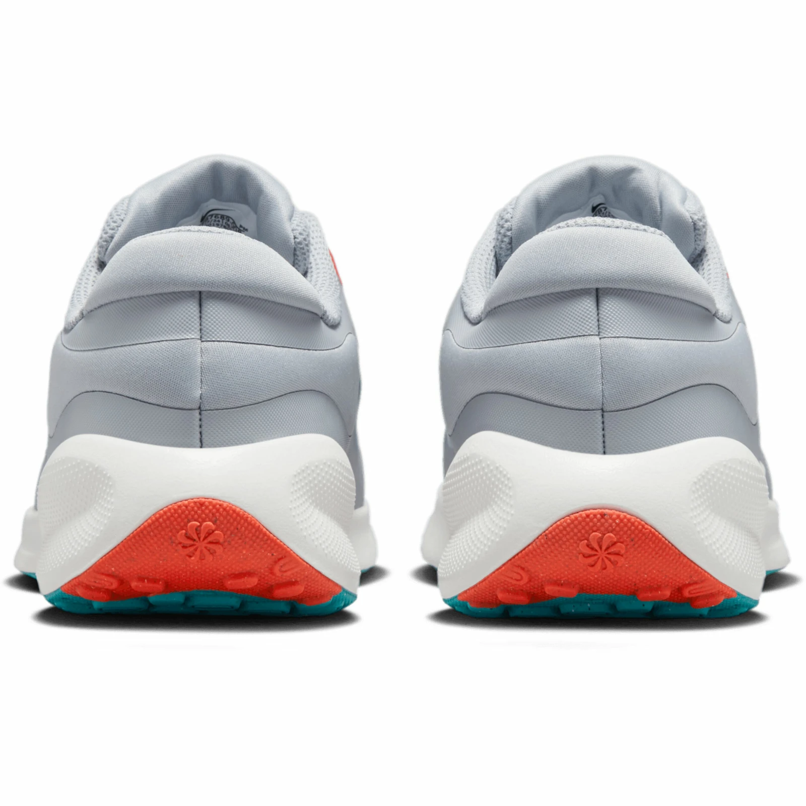 Nike Revolution 7 (GS) · záber 5