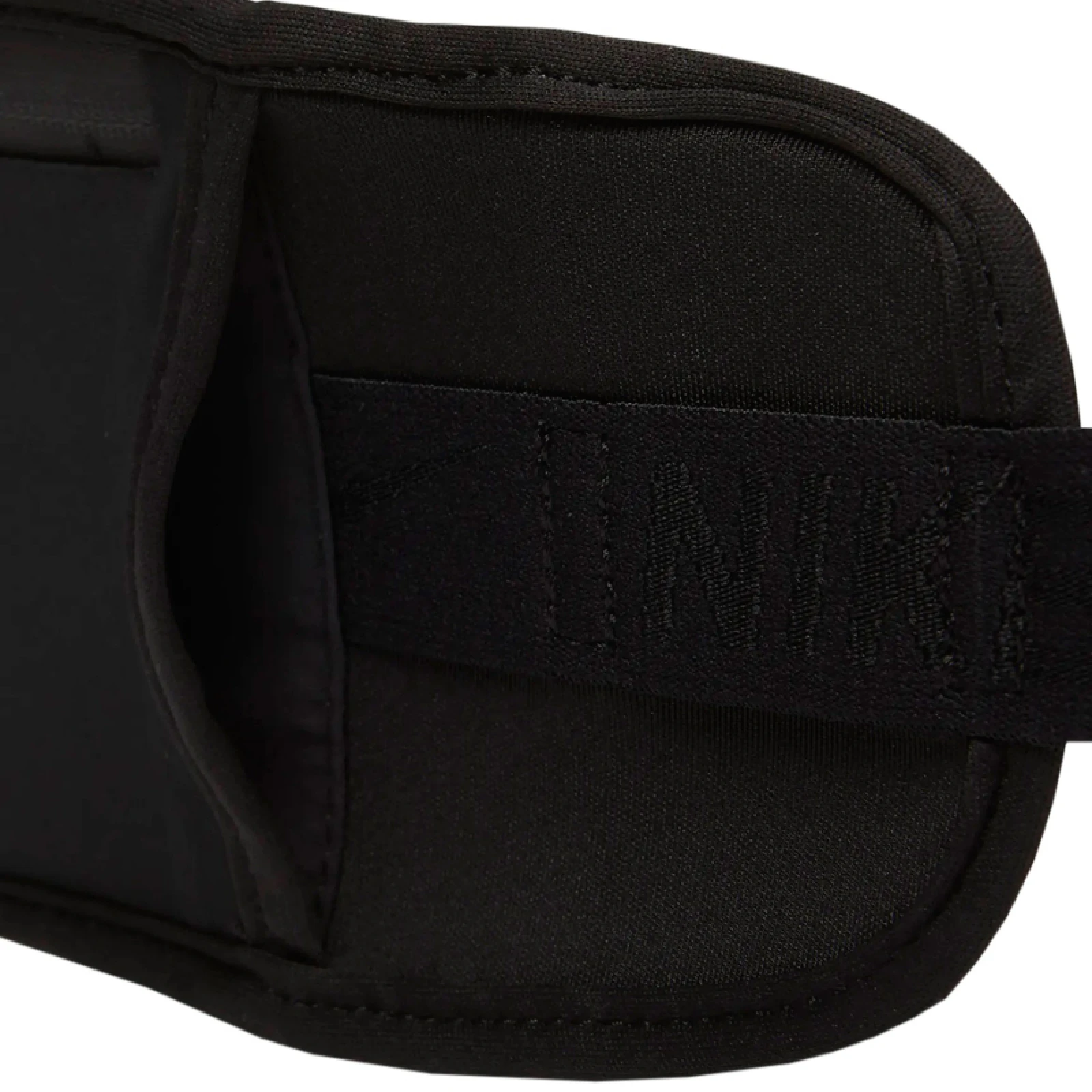 Ledvinka NIKE RACE DAY WAISTPACK BK BK BK · záber 3