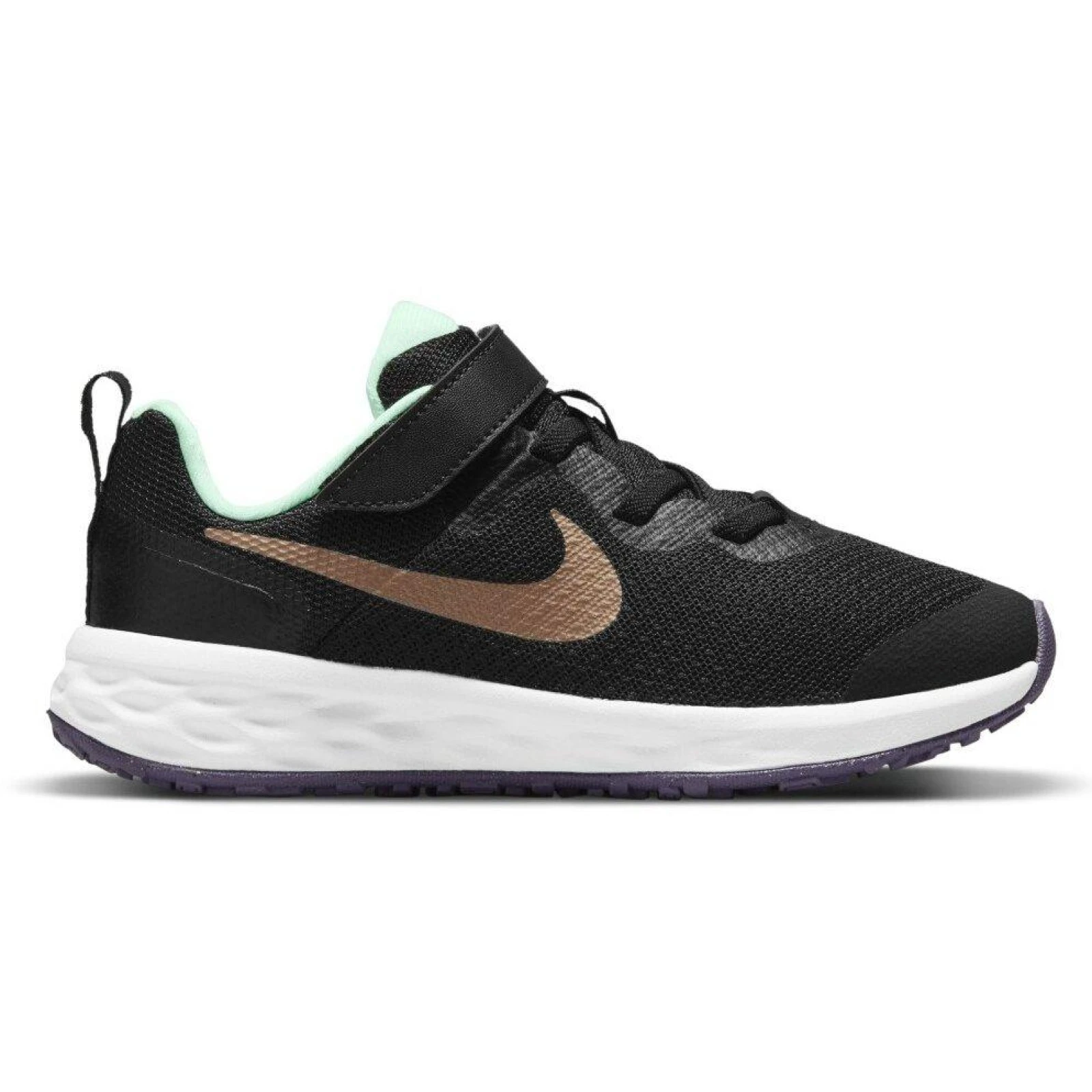 Nike Revolution 6 Younger Kids Velikost: 33,5 EUR · záber 1