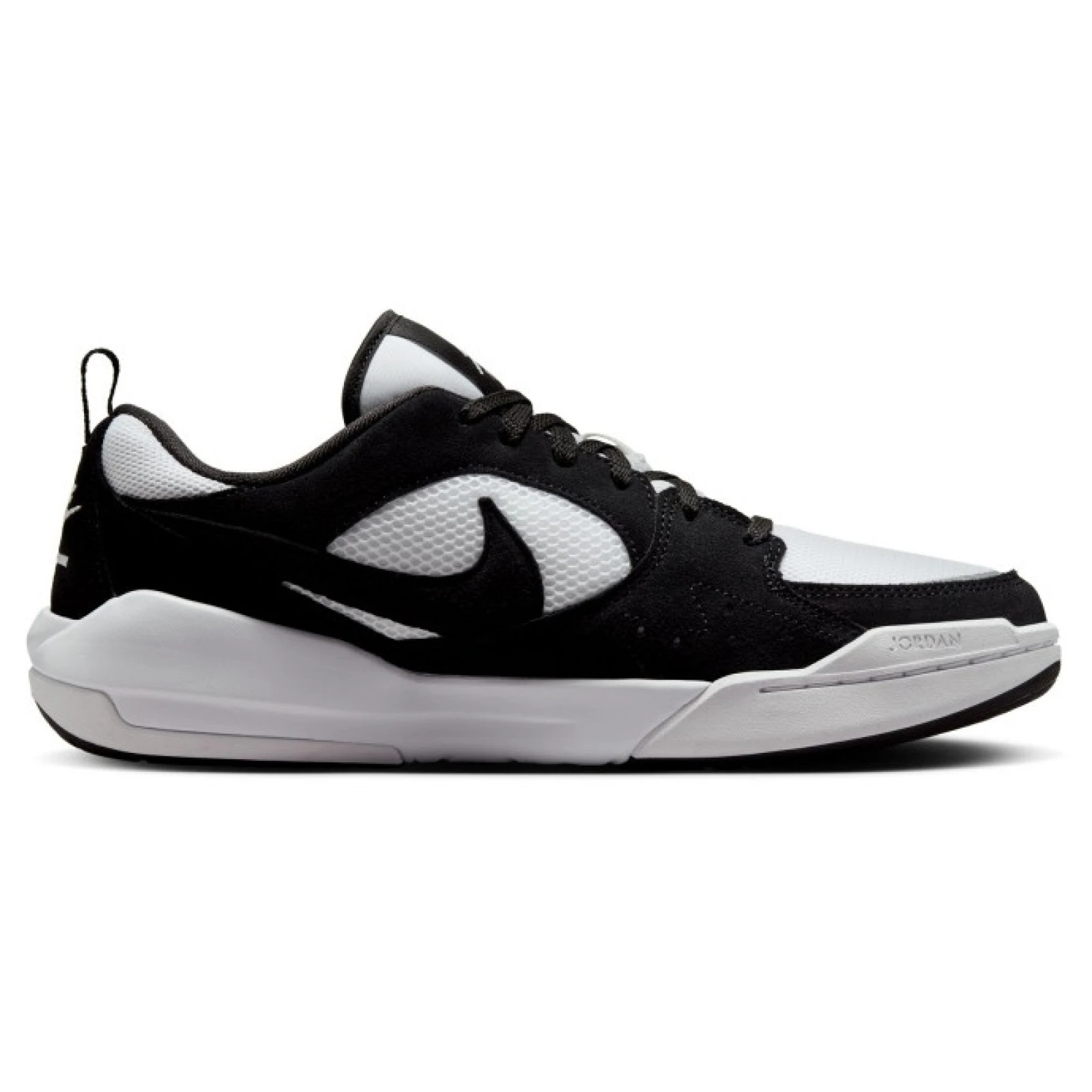 Éra nike jordan cmft m · záber 1